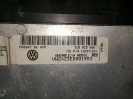 Volkswagen PASSAT B6 Wzmacniacz audio 3C0035456