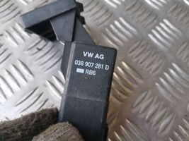 Seat Altea Žvakių pakaitinimo rėlė 038907281D