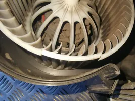Volvo V70 Pečiuko ventiliatorius/ putikas 6G9N18D413AA