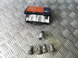 Hyundai Santa Fe Anti-theft wheel nuts and lock H3246302