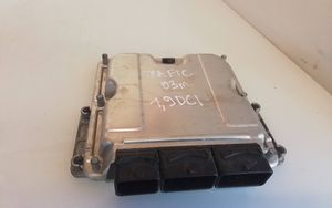 Renault Trafic II (X83) Komputer / Sterownik ECU silnika 8200204836