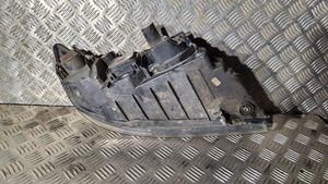 BMW 3 E90 E91 Lampa przednia 89311650