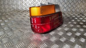BMW 3 E36 Lampa tylna 8371935