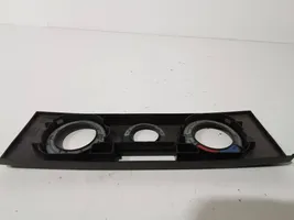 Skoda Fabia Mk1 (6Y) Console centrale, commande chauffage/clim 6Y0820075