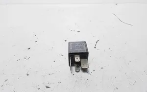 Audi A4 S4 B5 8D Other relay 8D0951253