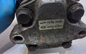 KIA Carens I Ohjaustehostimen pumppu 0K2KC32600