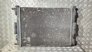 Renault Megane II Dzesēšanas šķidruma radiators 8200357536