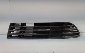 Audi A4 S4 B5 8D Grille inférieure de pare-chocs avant 4A0807346