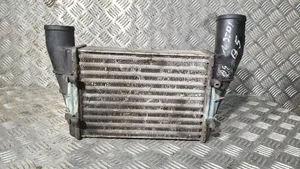 Audi A4 S4 B5 8D Starpdzesētāja radiators 058145805A