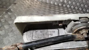 Mitsubishi Delica Chłodnica powietrza doładowującego / Intercooler MR126100