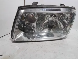 Volkswagen Bora Lampa przednia E410426