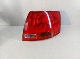 Audi A4 S4 B7 8E 8H Lampa tylna 8E9945096E