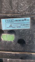 Audi A6 Allroad C5 Takaluukun rekisterikilven valon palkki 4B9945695M