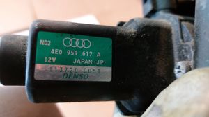 Audi A8 S8 D3 4E Valvola di regolazione del liquido di raffreddamento e del riscaldatore 4E0959617A