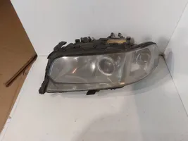 Audi A8 S8 D2 4D Lampa przednia 4D0941003AN