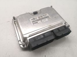 Volkswagen PASSAT B5.5 Sterownik / Moduł ECU 