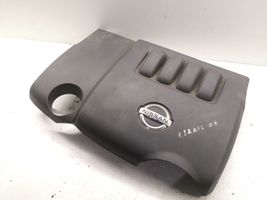 Nissan X-Trail T30 Couvercle cache moteur 