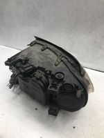 Volvo V70 Lampa przednia 31214354