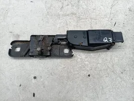 Audi Q7 4L Tavaratilan luukun hydrauliikkasarja 4F9827383B