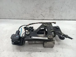 BMW X5 E70 Ilmajousituksen kompressoripumppu 37206789938