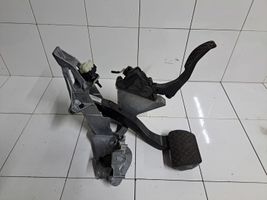 Audi A6 S6 C6 4F Assemblage pédale 4F172117A