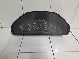 Mercedes-Benz C W202 Compteur de vitesse tableau de bord 2025407748