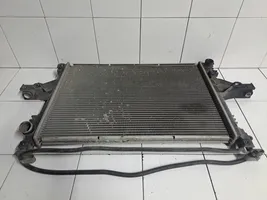 Volvo V70 Radiateur de refroidissement 30681492