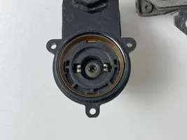 BMW 7 E38 Xenon valdymo blokas 8373165