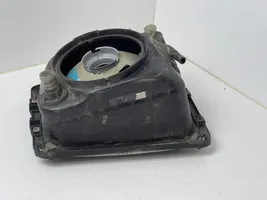 Mercedes-Benz 207 310 Lampa przednia 12130100