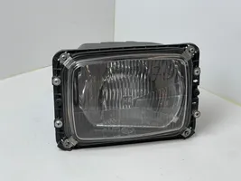 Mercedes-Benz 207 310 Phare frontale 12130100