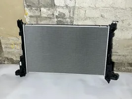 Opel Vivaro Radiateur de refroidissement 