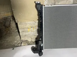 Opel Vivaro Radiateur de refroidissement 