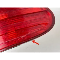 Mercedes-Benz E W210 Lampa tylna A2108204864