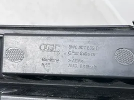 Audi A4 S4 B9 8W Etusumuvalon ritilä 8W0807682B