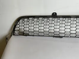 Mitsubishi Pajero Sport II Grille inférieure de pare-chocs avant 6402A124