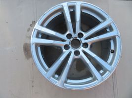 Audi A3 S3 8V R18-alumiinivanne 8V0601025BC