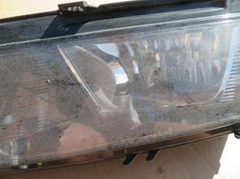 Volkswagen Touran II Front fog light 