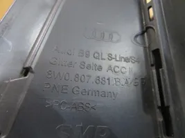 Audi A4 S4 B9 8W Etupuskurin alempi jäähdytinsäleikkö 8W0807681B