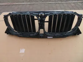 BMW X3 G01 Osłona chłodnicy 749722705