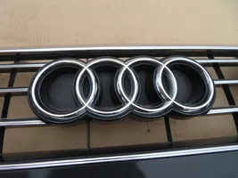 Audi A6 S6 C8 4K Grotelės viršutinės 4K0853651C