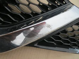 Nissan Qashqai Maskownica / Grill / Atrapa górna chłodnicy 623104EA1D