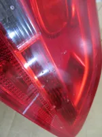 Volkswagen Golf III Luces portón trasero/de freno 7N0945093H