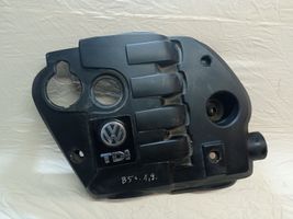 Volkswagen PASSAT B5.5 Engine cover (trim) 038103925EN