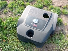 Volkswagen Golf IV Couvercle cache moteur 038103925BH