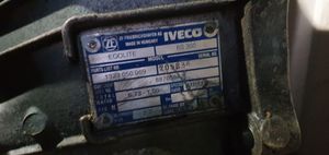 Iveco Daily 30.8 - 9 Manualna 6-biegowa skrzynia biegów 1323301009