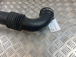 Opel Vivaro Tubo flessibile intercooler 