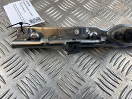 Toyota RAV 4 (XA50) Kraftstoffverteiler Einspritzleiste Verteilerrohr 8945833030