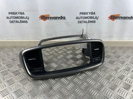 KIA Sorento Radion/GPS-laitteen pääyksikön kehys 84740C5910CP7