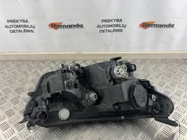 Toyota RAV 4 (XA40) Lampa przednia W3049