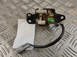 Honda CR-V Loading door lock 